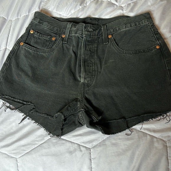 Levi 501 Jean shorts - Picture 1 of 4